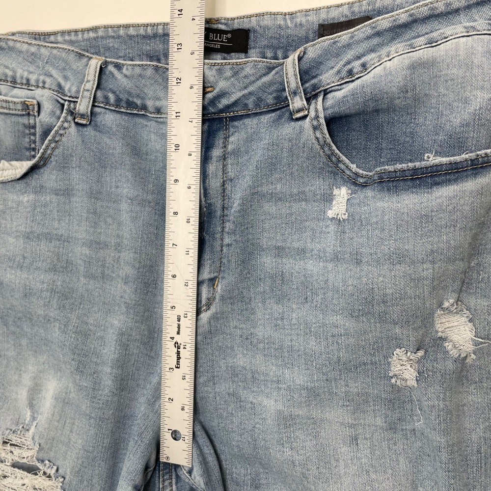 Judy Blue Distressed Boyfriend Fit Jean Light Wash Plus Size 22W Cowgirl Concert - Picture 9 of 11